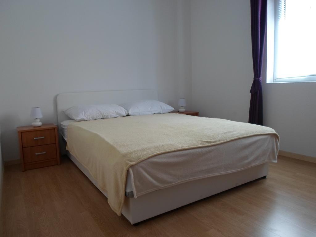 Apartments Nana Biograd Na Moru Ngoại thất bức ảnh